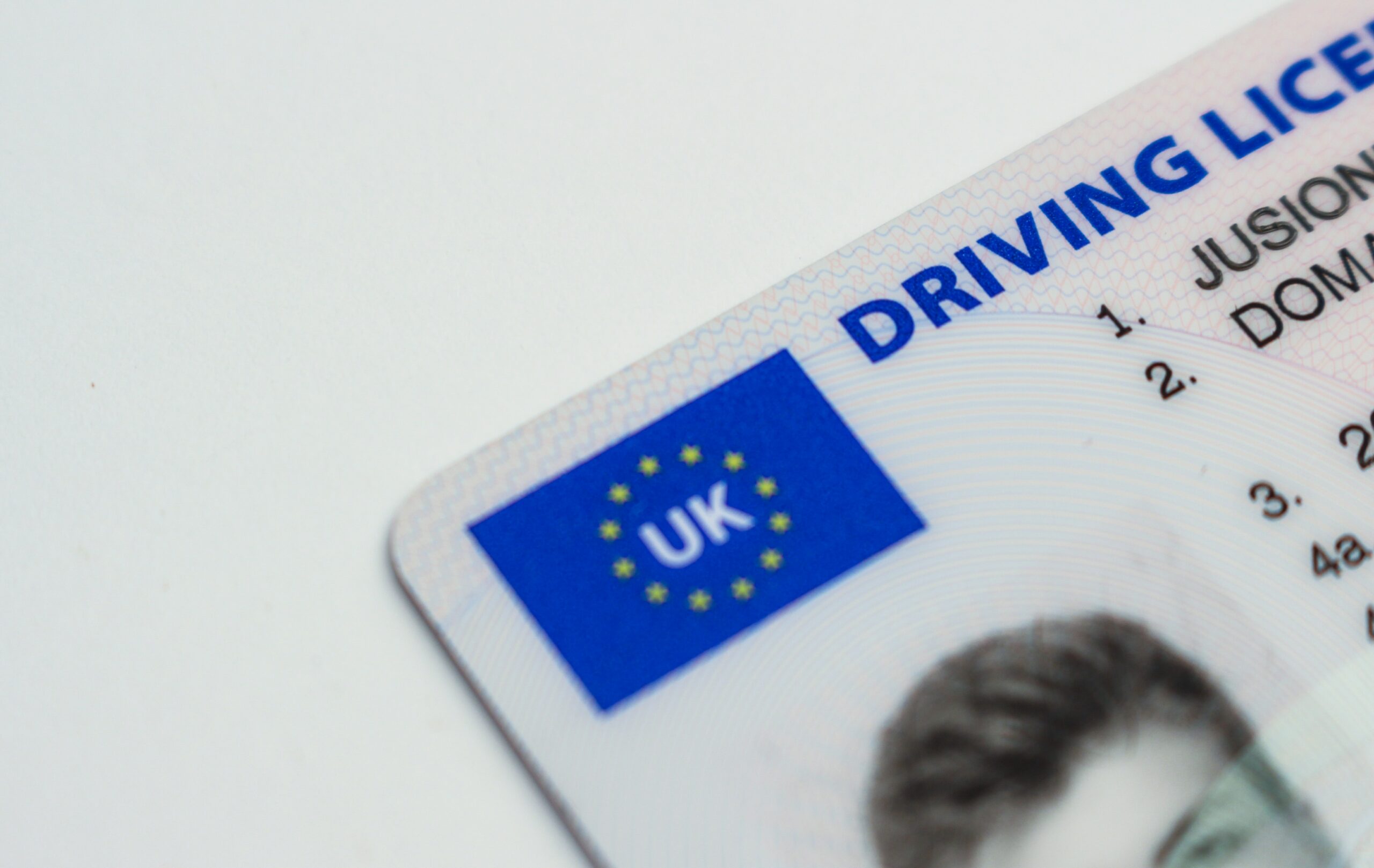 Is it better to get a manual or automatic driving license? MILTA Technology